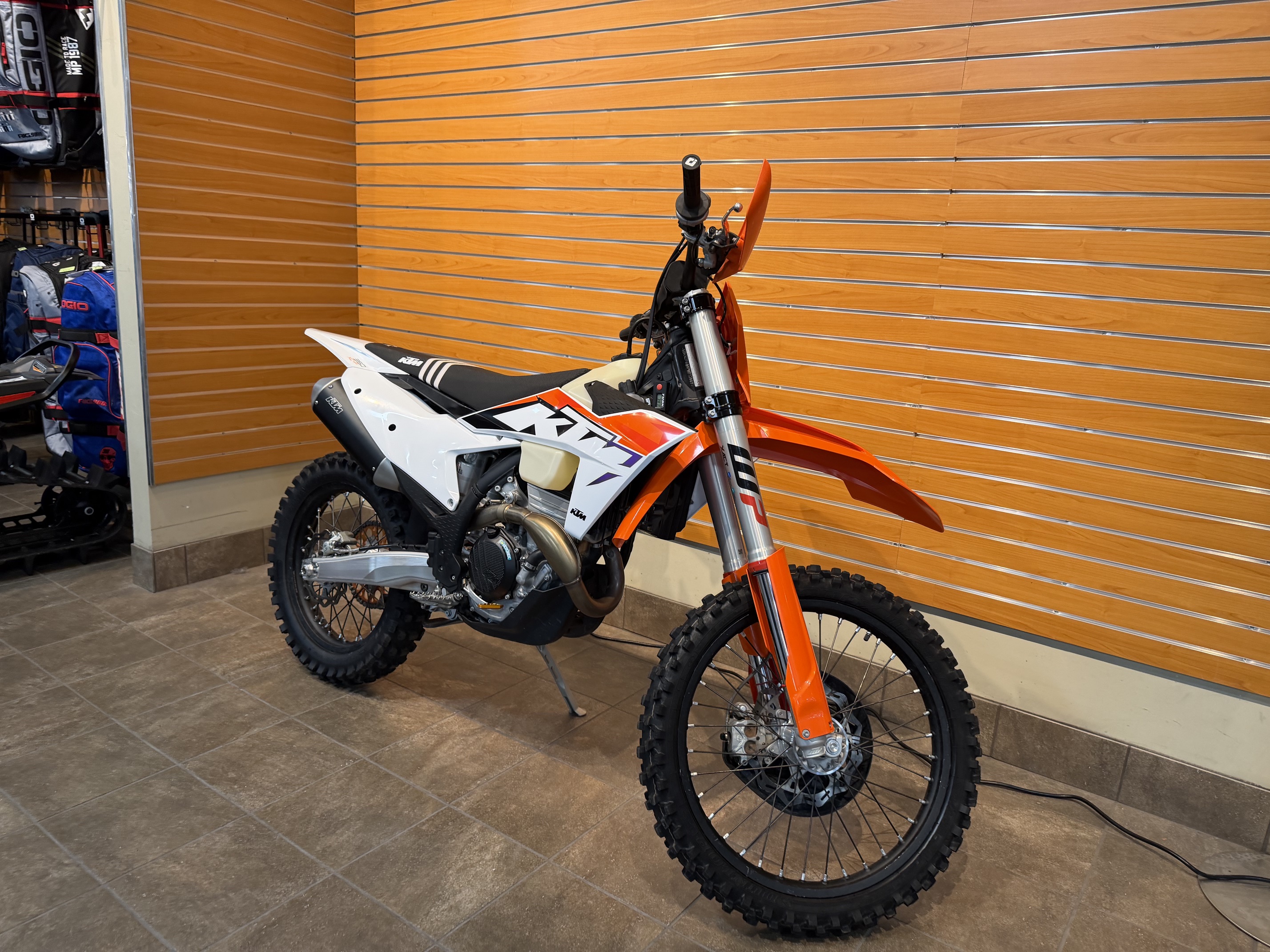 2023 KTM 350 XC-F DIRT BIKE