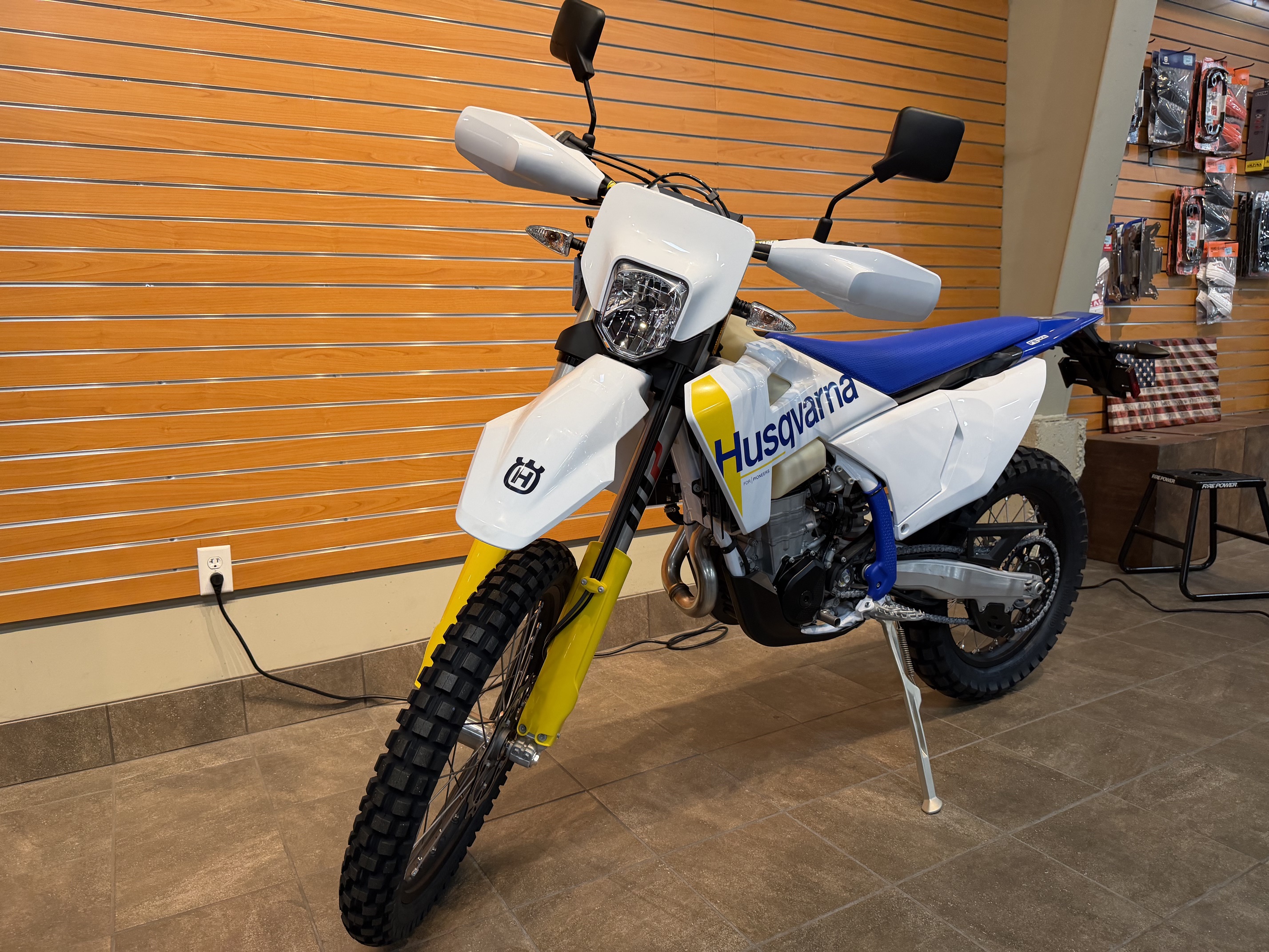 2027 Husqvarna FE 501s DIRT BIKE
