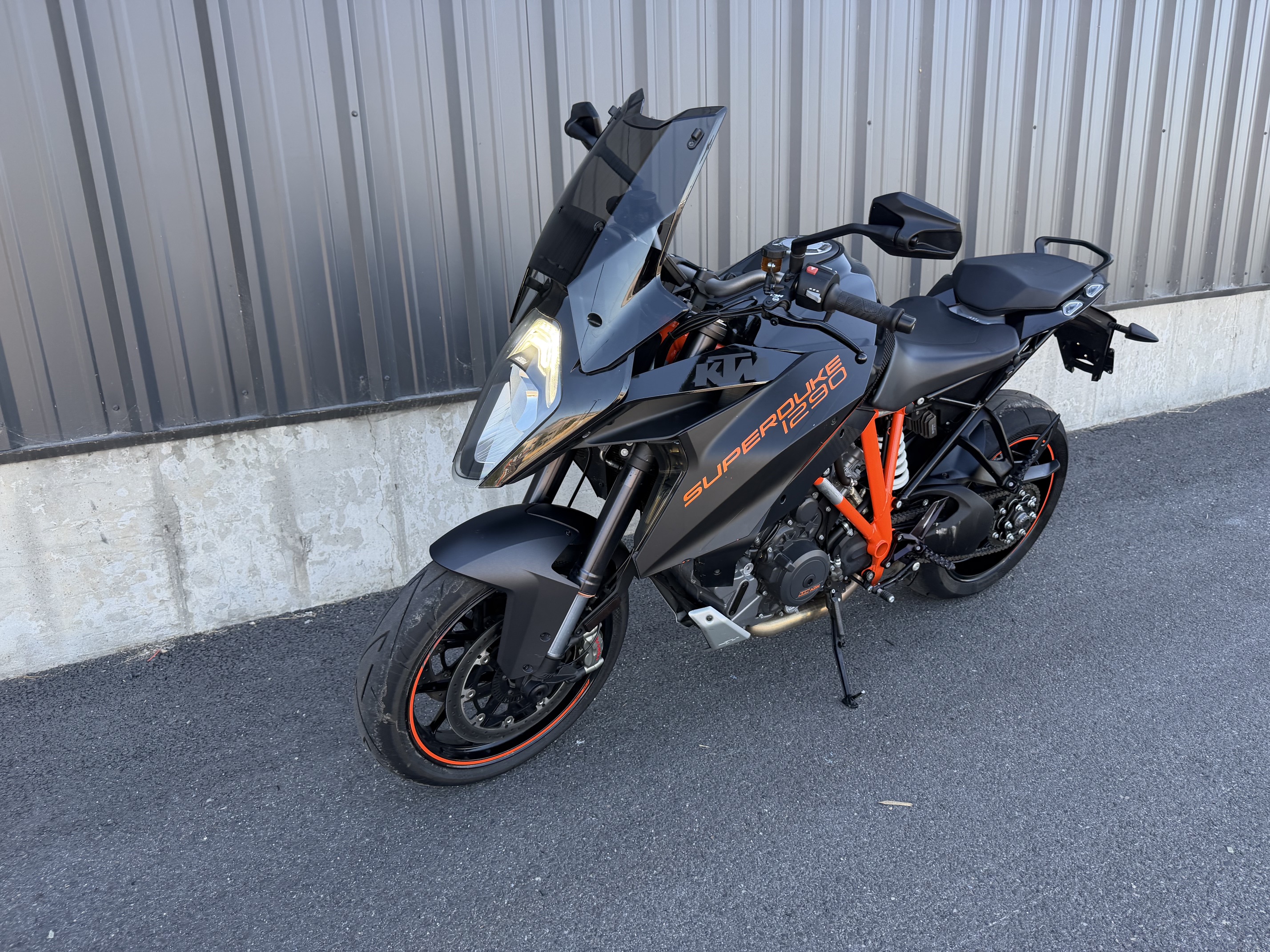 2017 KTM 1290 SUPER DUKE GT MOTORCYCLE