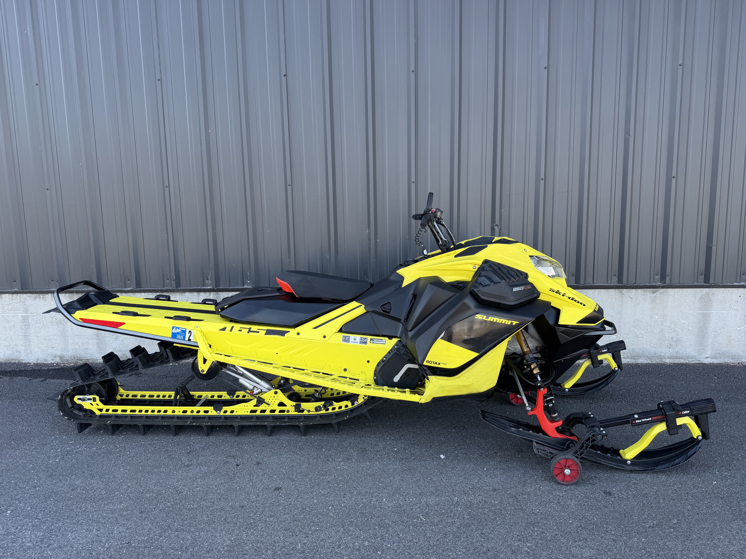 2020 SKI-DOO Ski-Doo Summit 165 850 E-TEC Turbo-S SNOWMOBILE