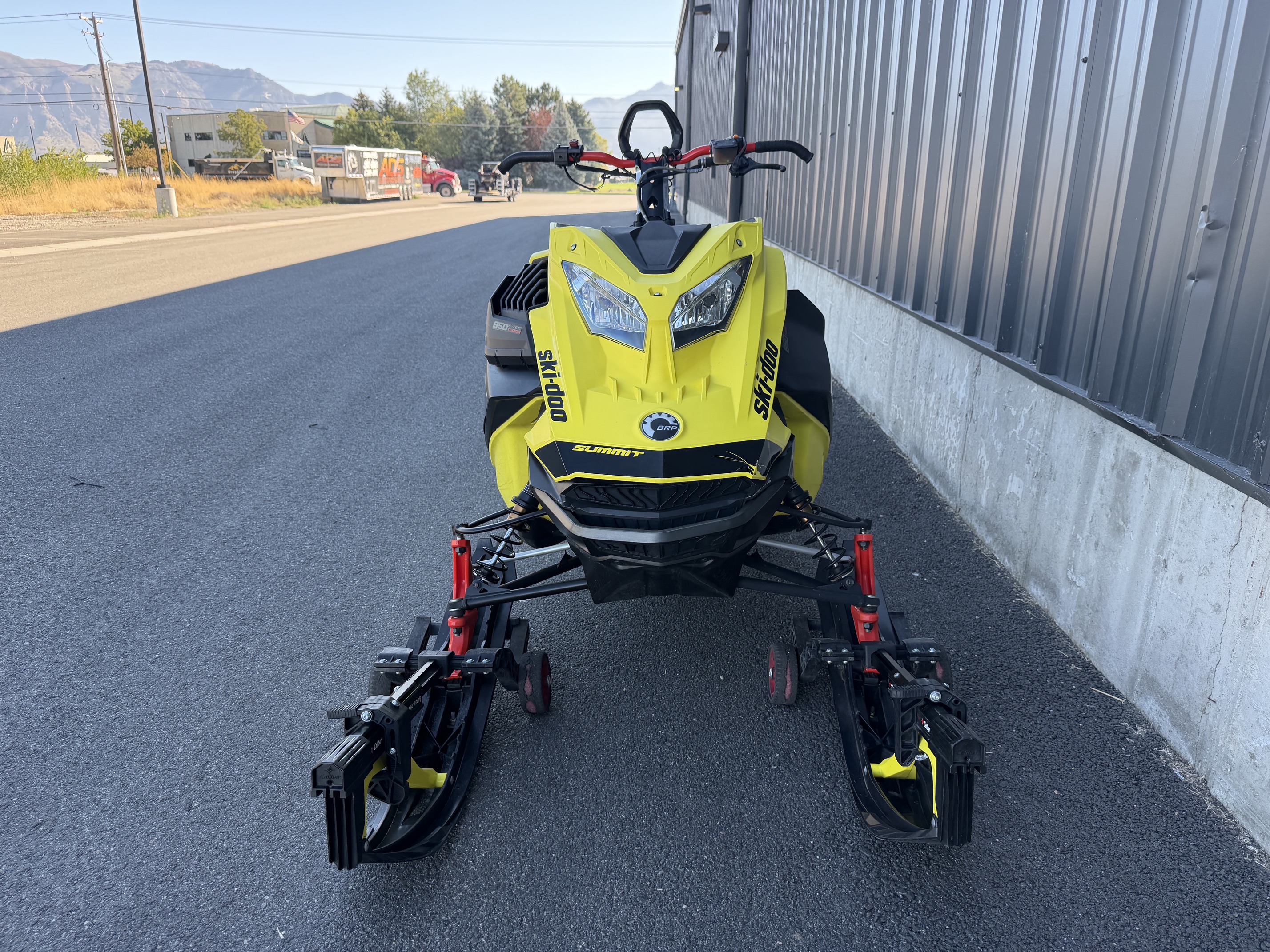 2020 SKI-DOO Ski-Doo Summit 165 850 E-TEC Turbo-S SNOWMOBILE