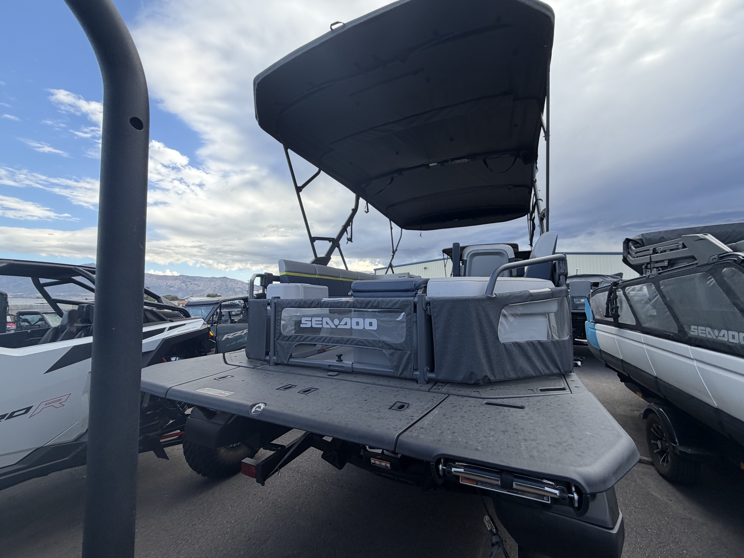 2024 SEA-DOO Switch Cruise 21 - 230 hp WATERCRAFT