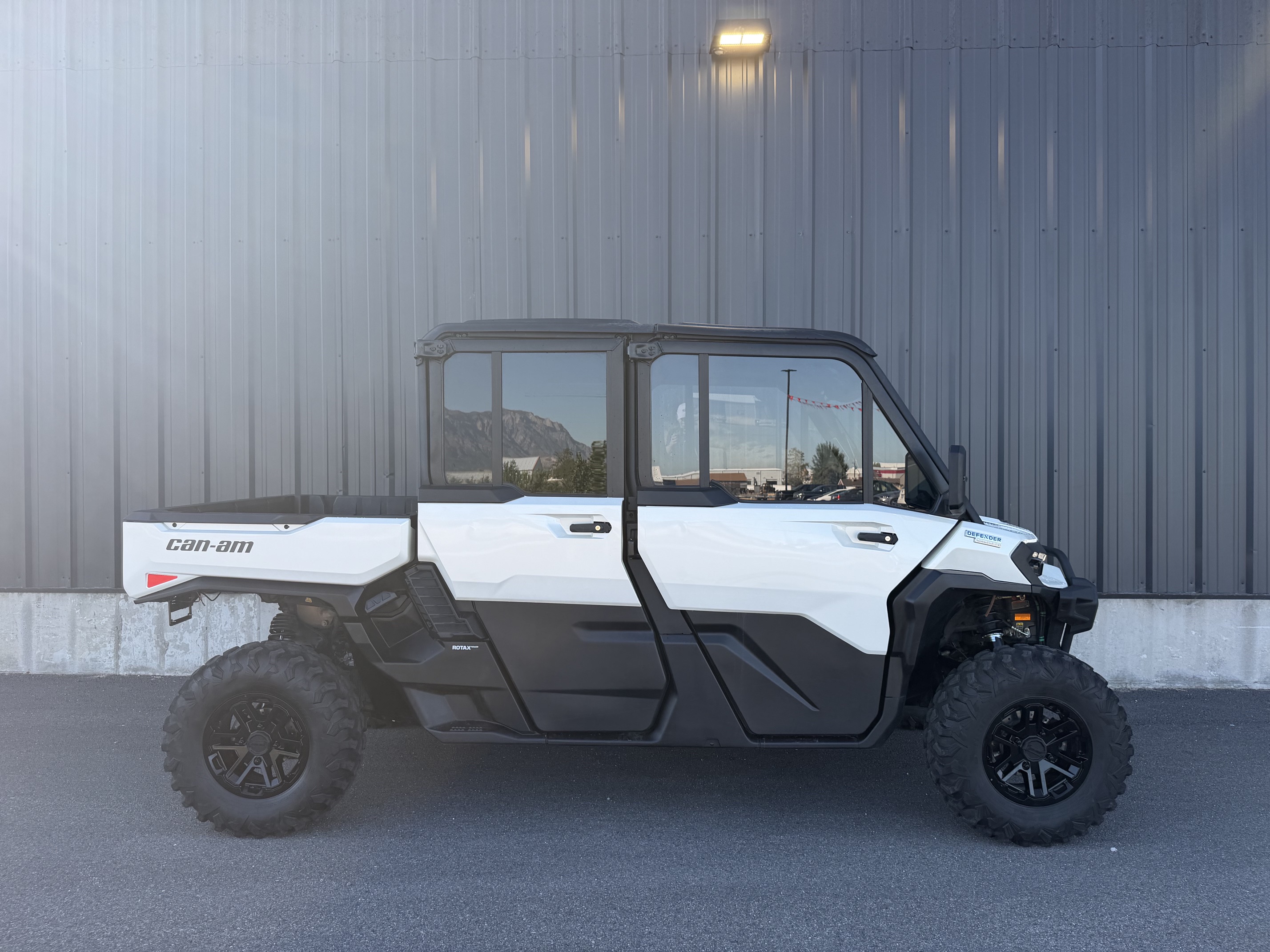 2026 Can-Am Defender MAX Limited HD11 UTV