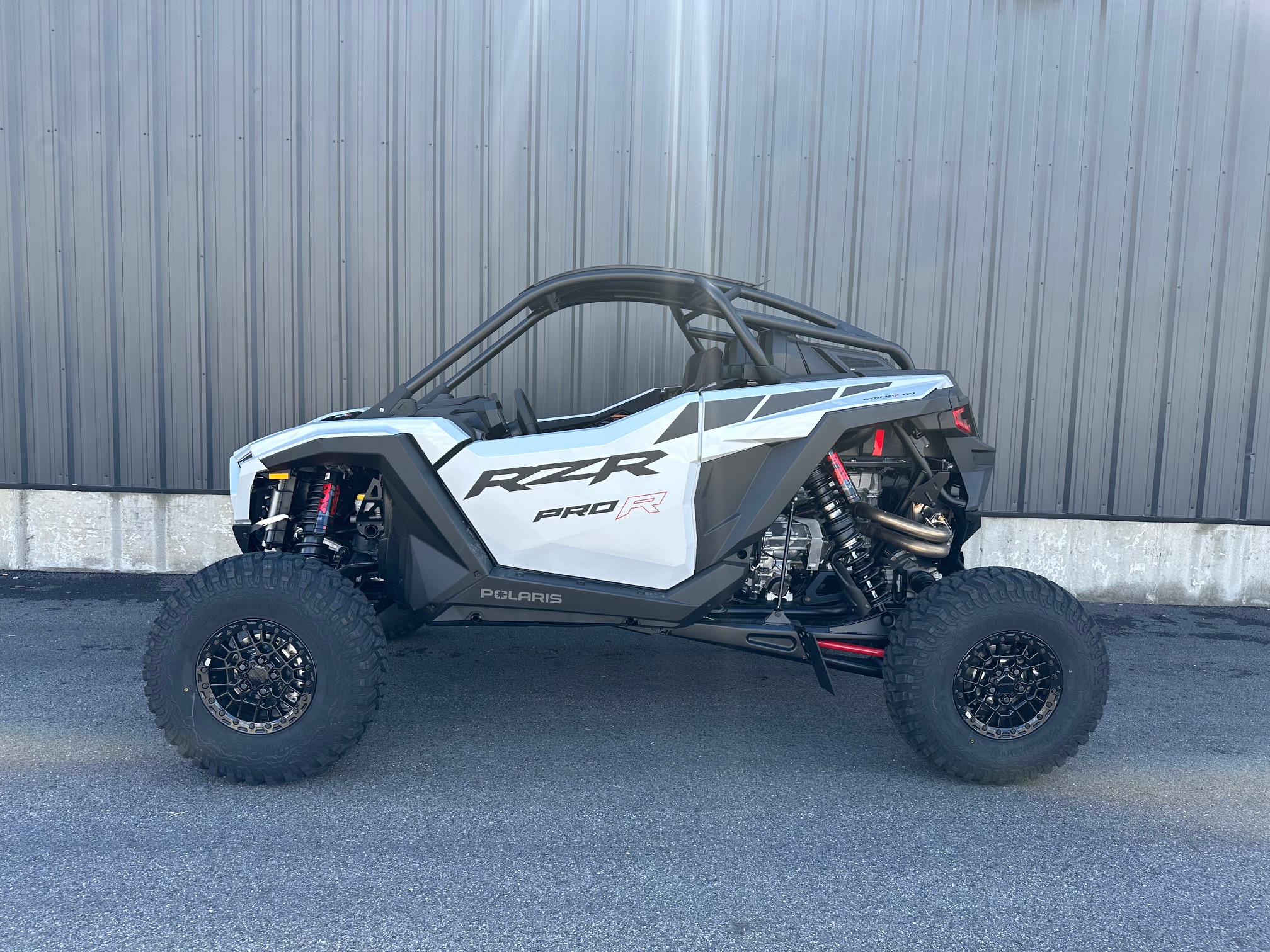2026 POLARIS RZR Pro R Ultimate UTV