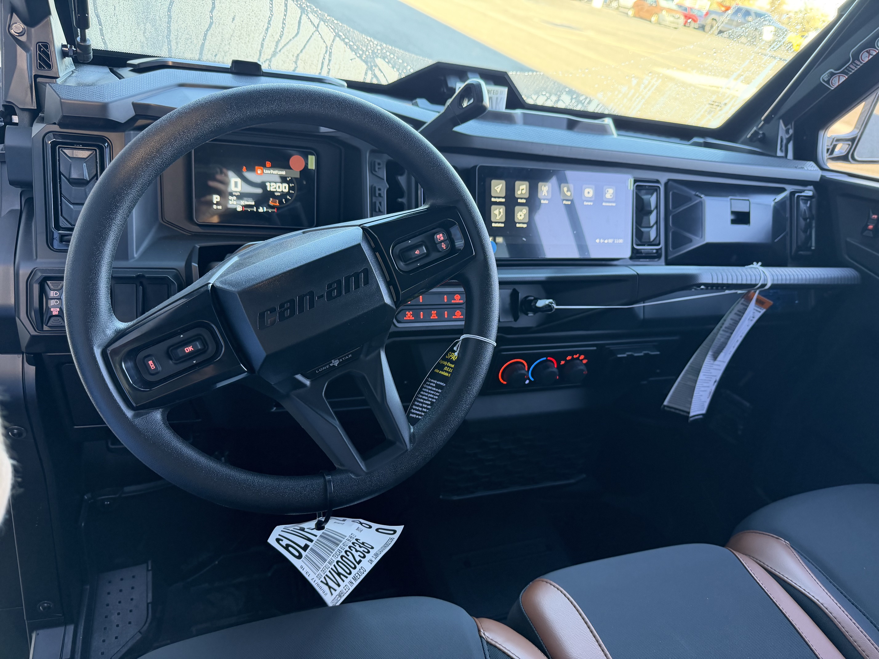 2027 CAN-AM Defender XU MAX LONE STAR CAB UTV