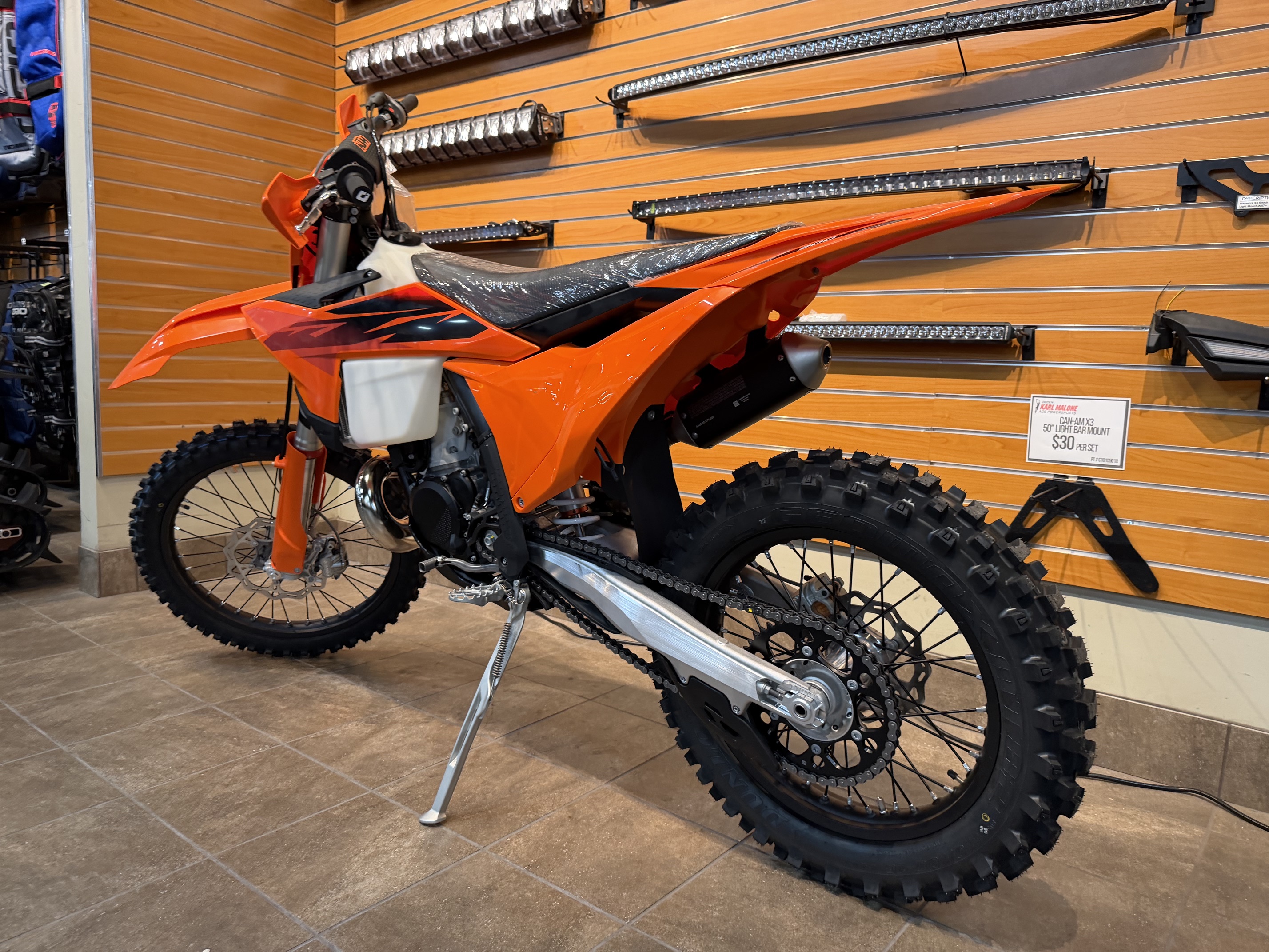 2027 KTM 300 XC DIRT BIKE