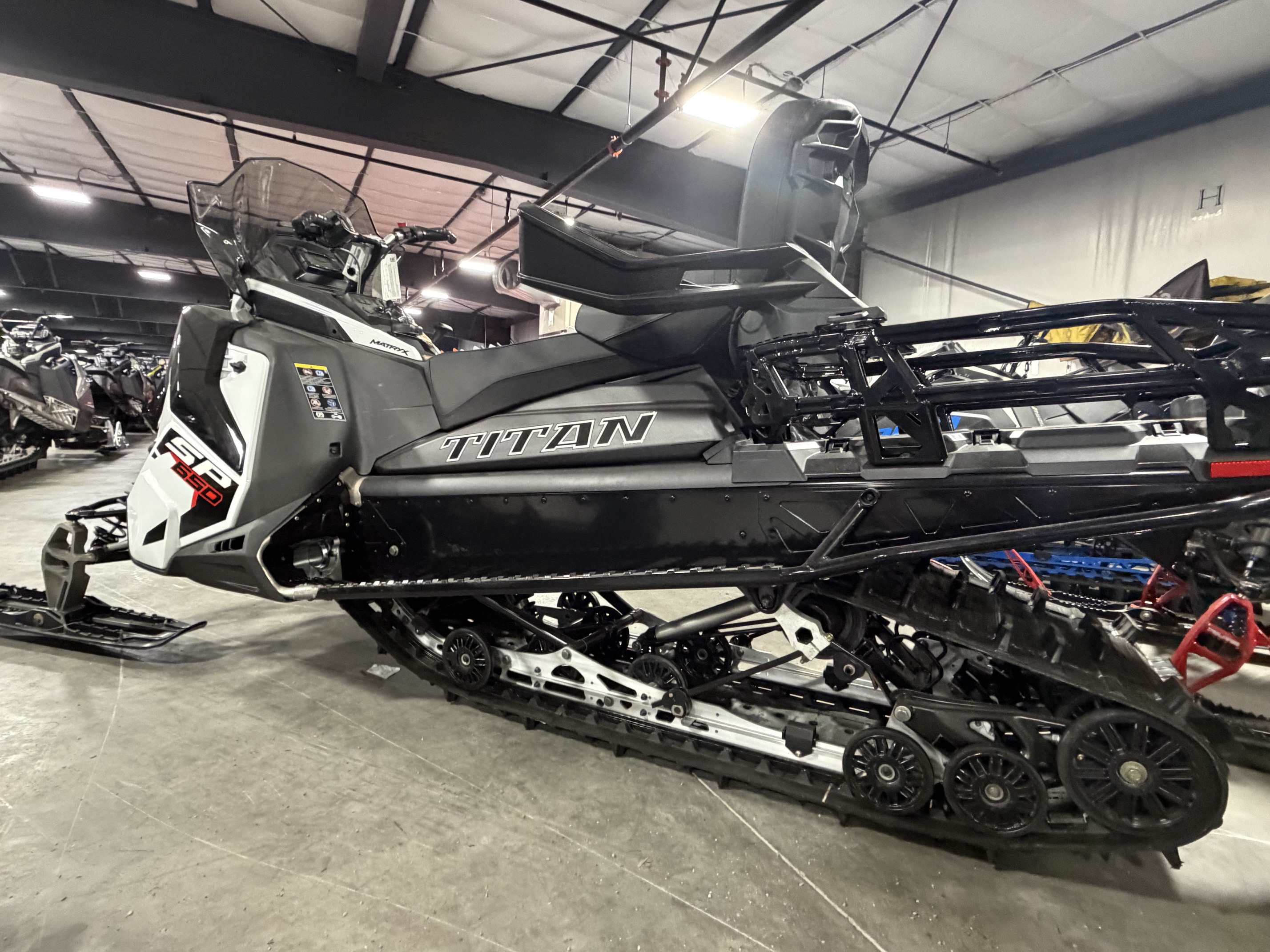 2027 POLARIS 650 TITAN SP 155 SNOWMOBILE