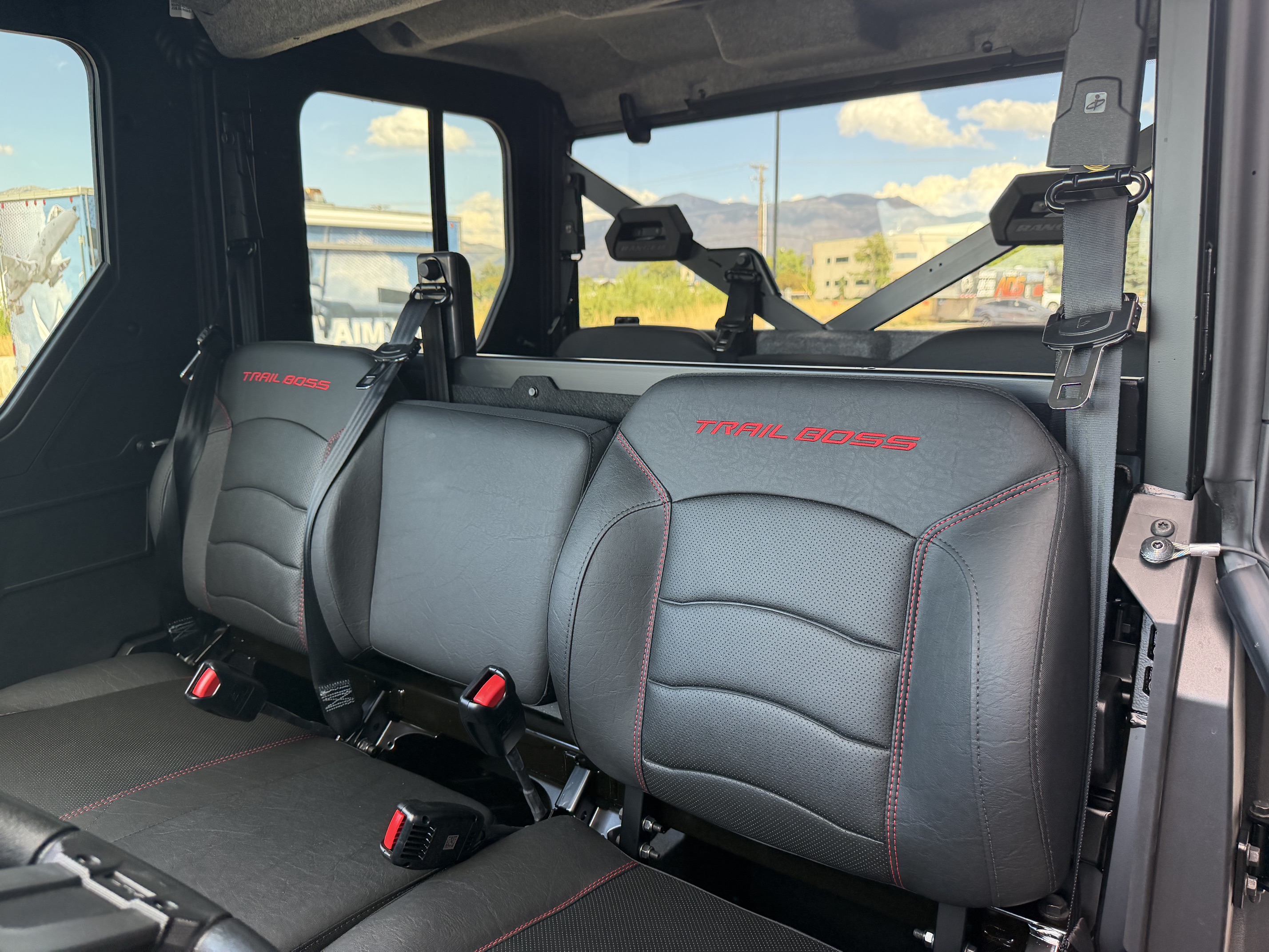 2027 Polaris RANGER CREW XP 1000 Northstar Trail Boss Edition UTV