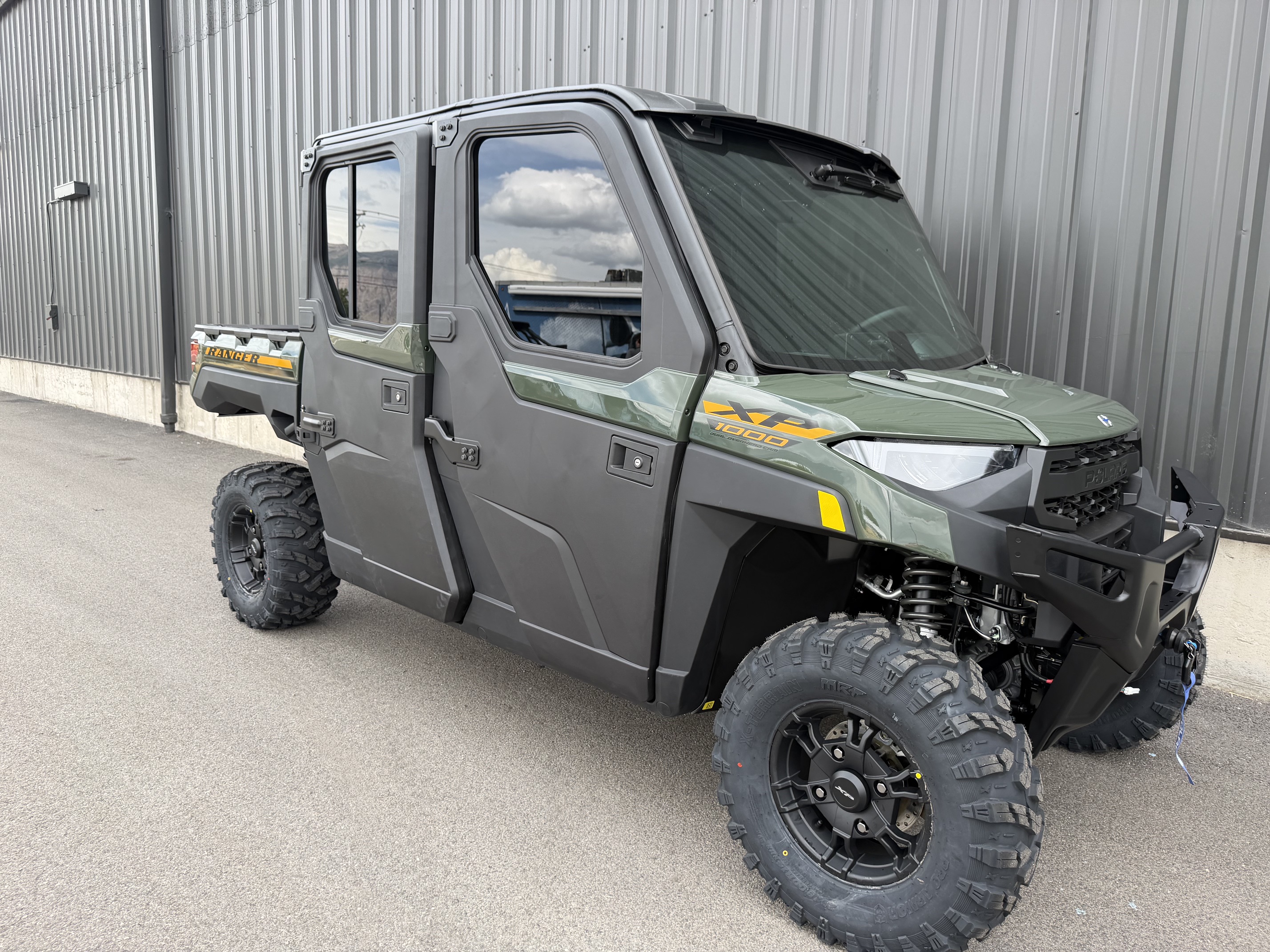 2027 Polaris RANGER CREW XP 1000 NorthStar Ultimate UTV