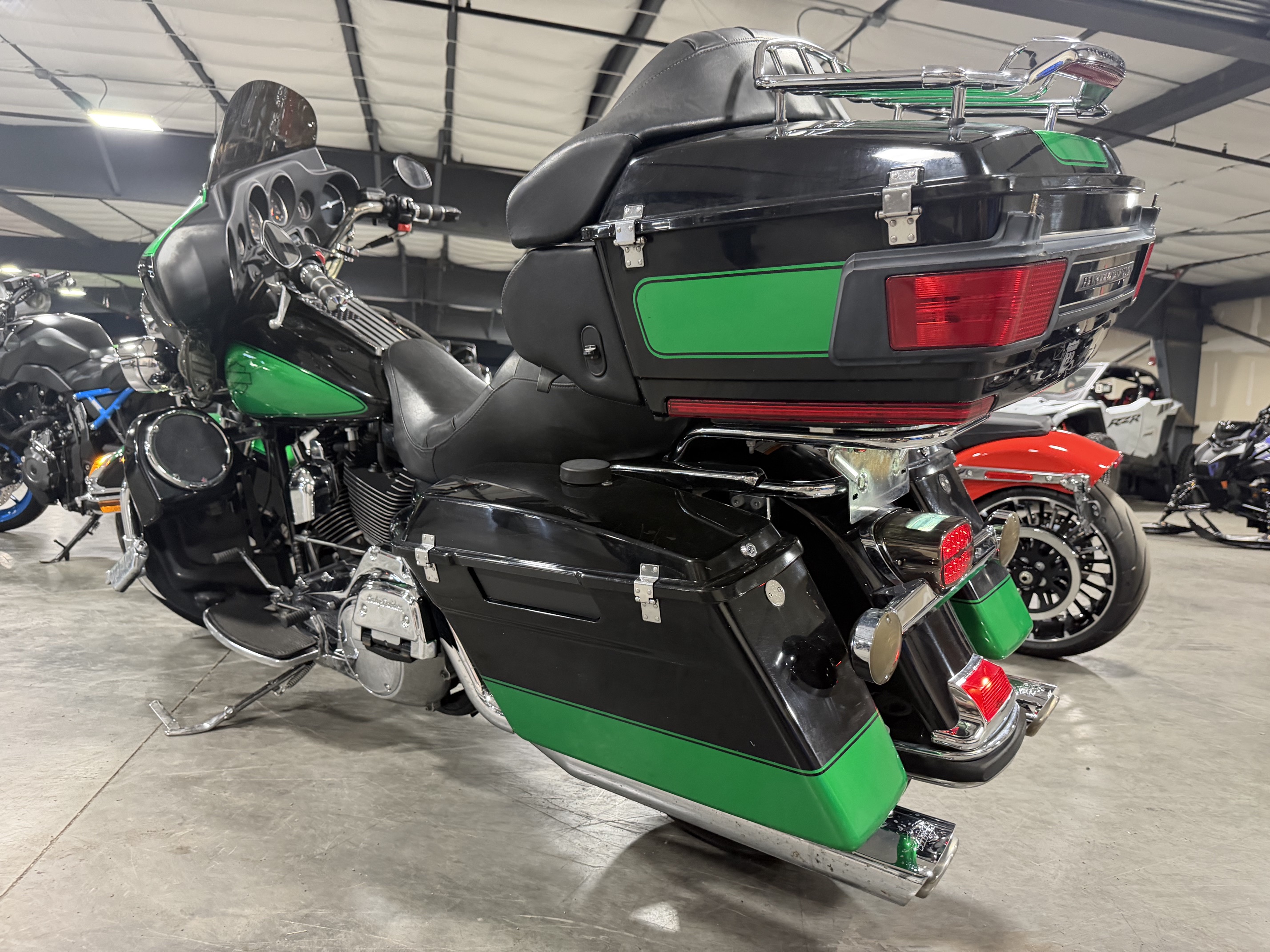 2007 Harley-Davidson® Police & Fire ELECTRA GLIDE STANDARD (EFI) MOTORCYCLE