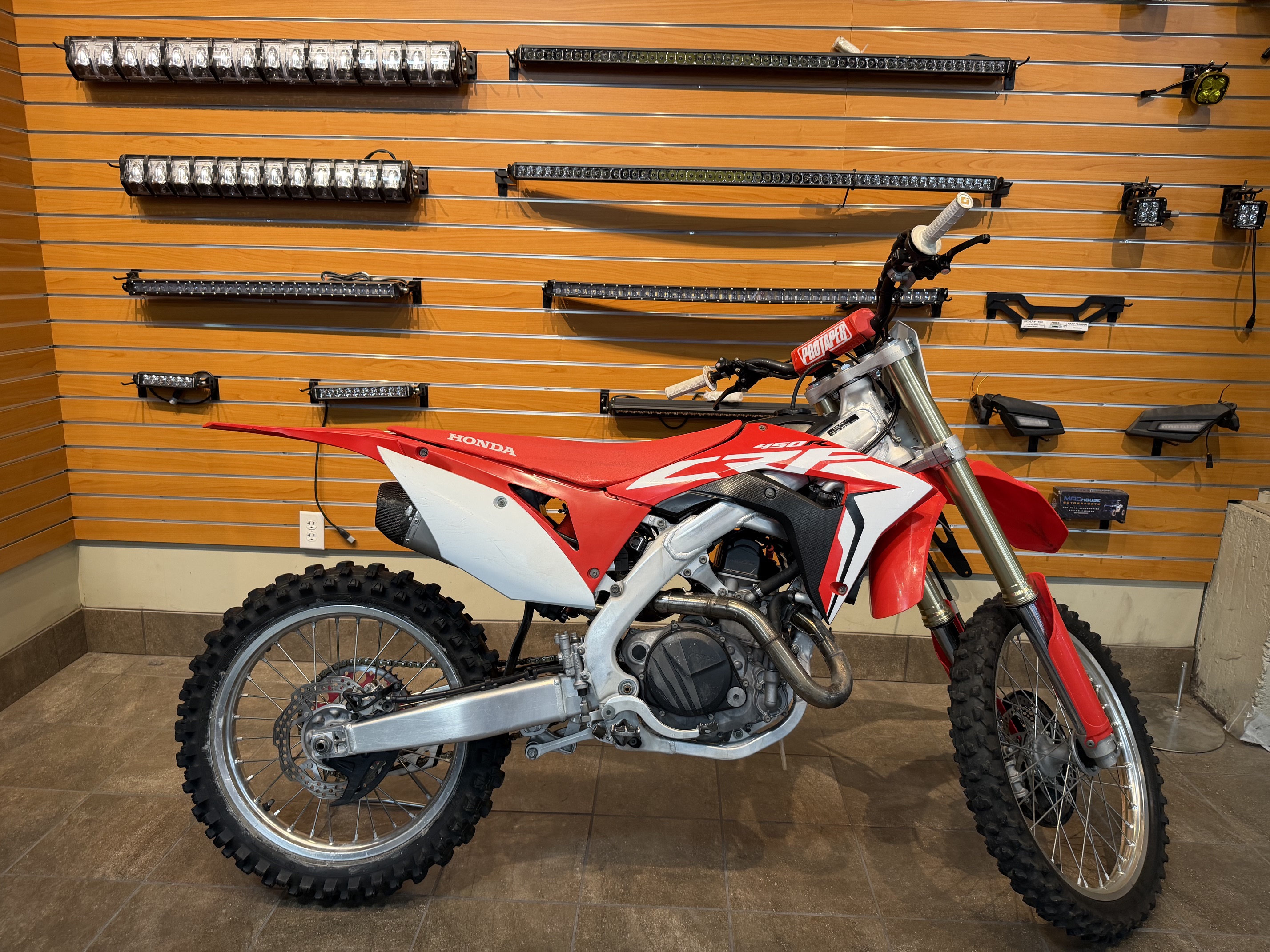2018 Honda CRF450R DIRT BIKE