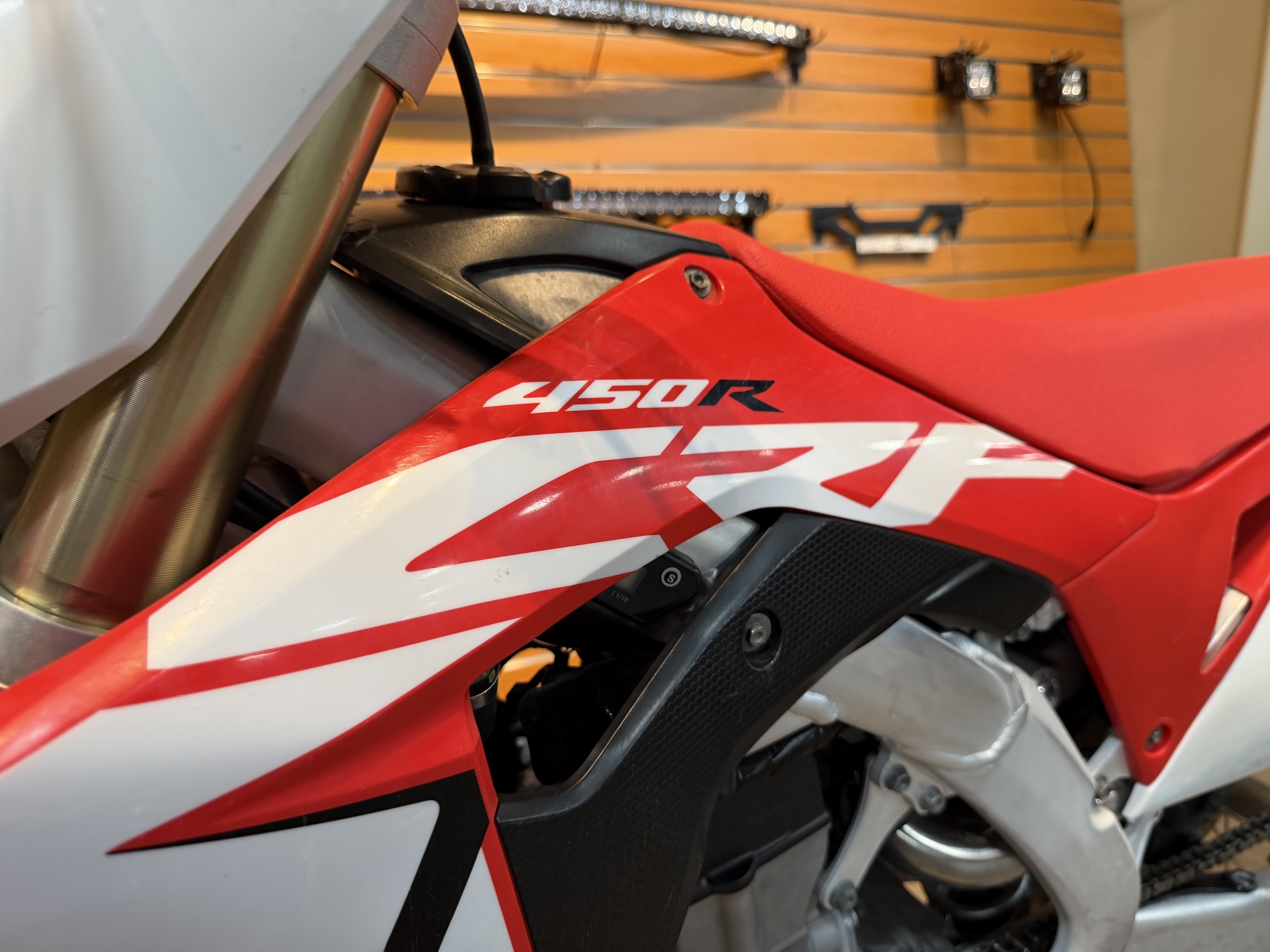 2018 Honda CRF450R DIRT BIKE