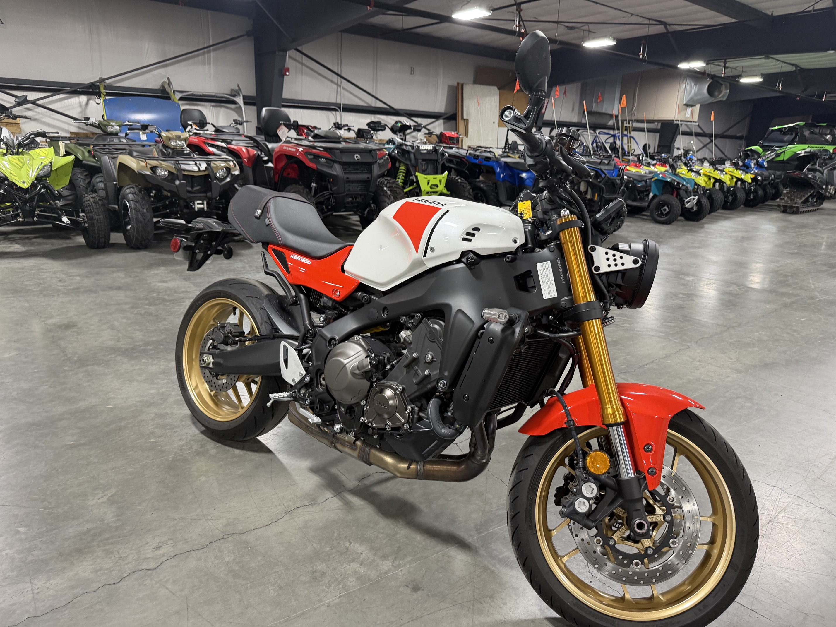 2024 Yamaha XSR900 MOTORCYCLE