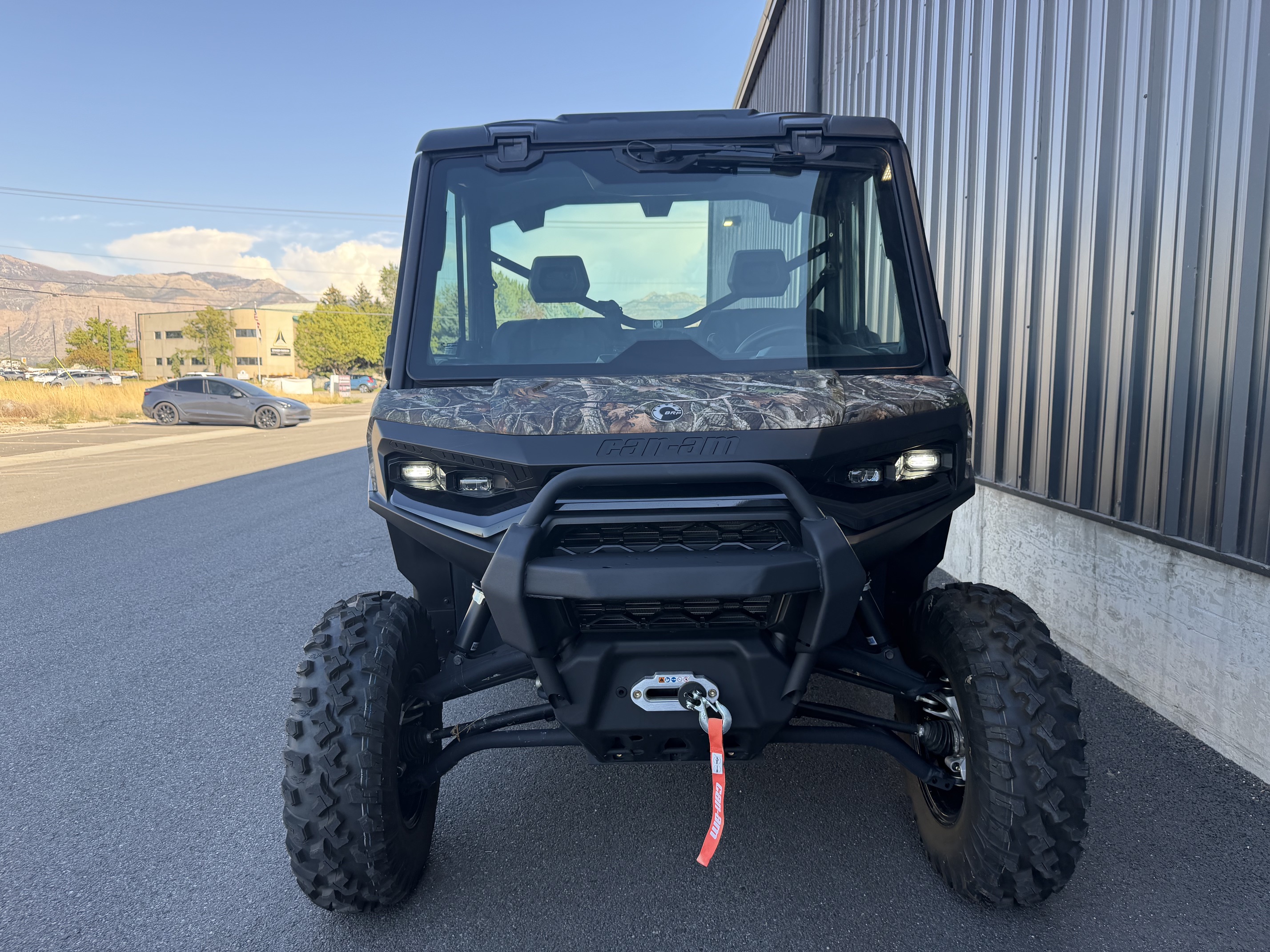 2026 Can-Am Defender XT CAB HD11 UTV