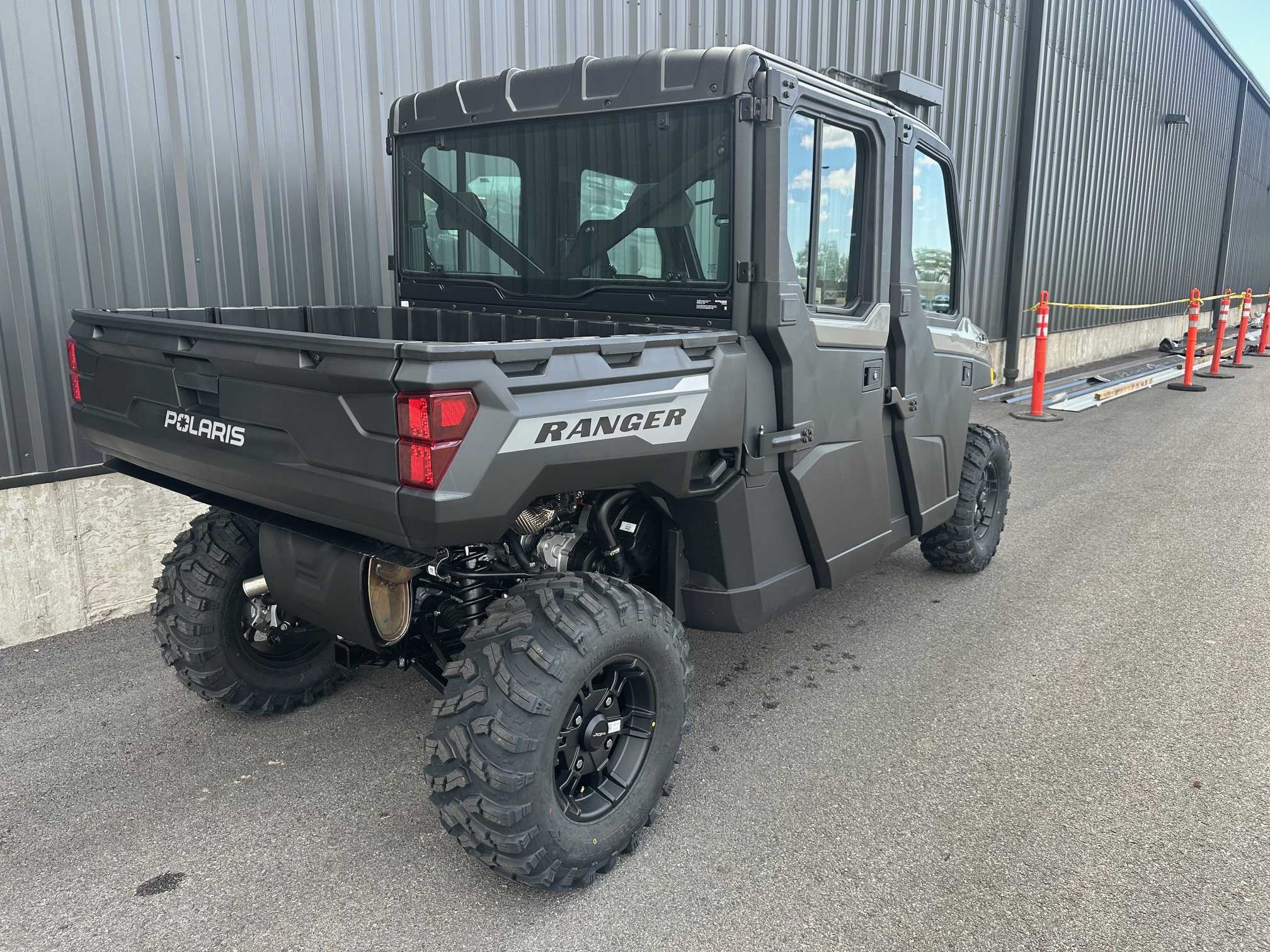 2027 Polaris RANGER CREW XP 1000 CAB UTV