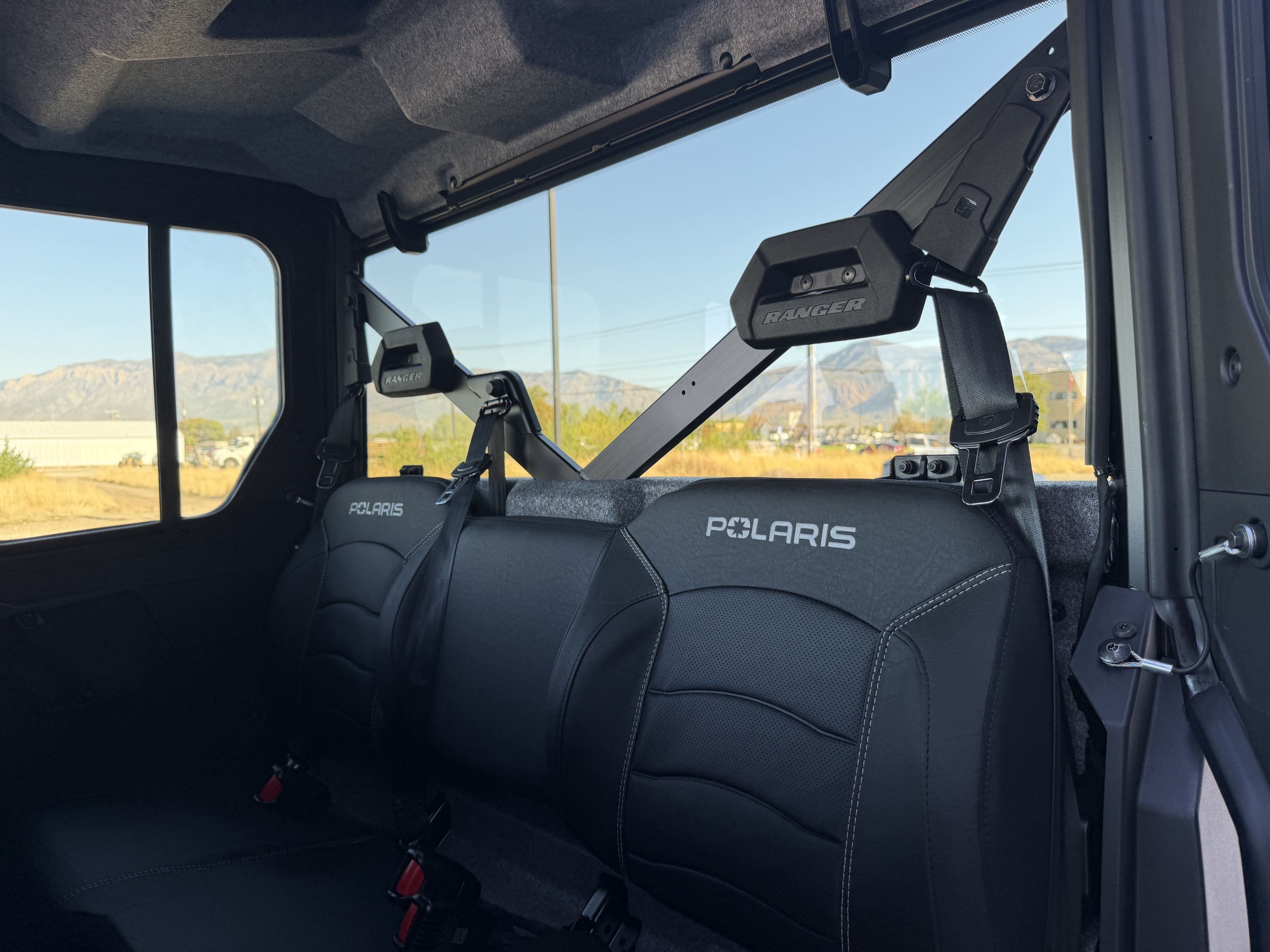 2027 Polaris RANGER CREW XP 1000 NorthStar Ultimate UTV